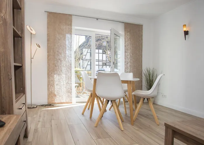 Welcome In - Met Balkon, Fiets- En Skiberging, Parkeerplaats Dichtbij Skipiste En Centrum *